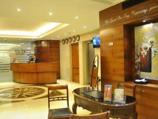 Caesar's Park Hotel 4*