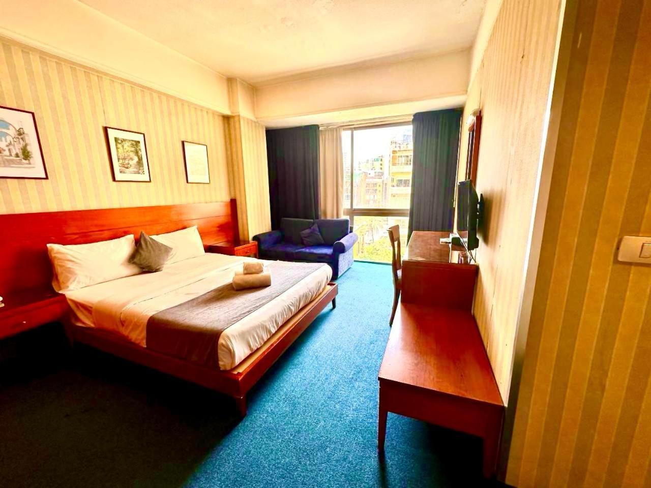 Caesar's Park Hotel 4*