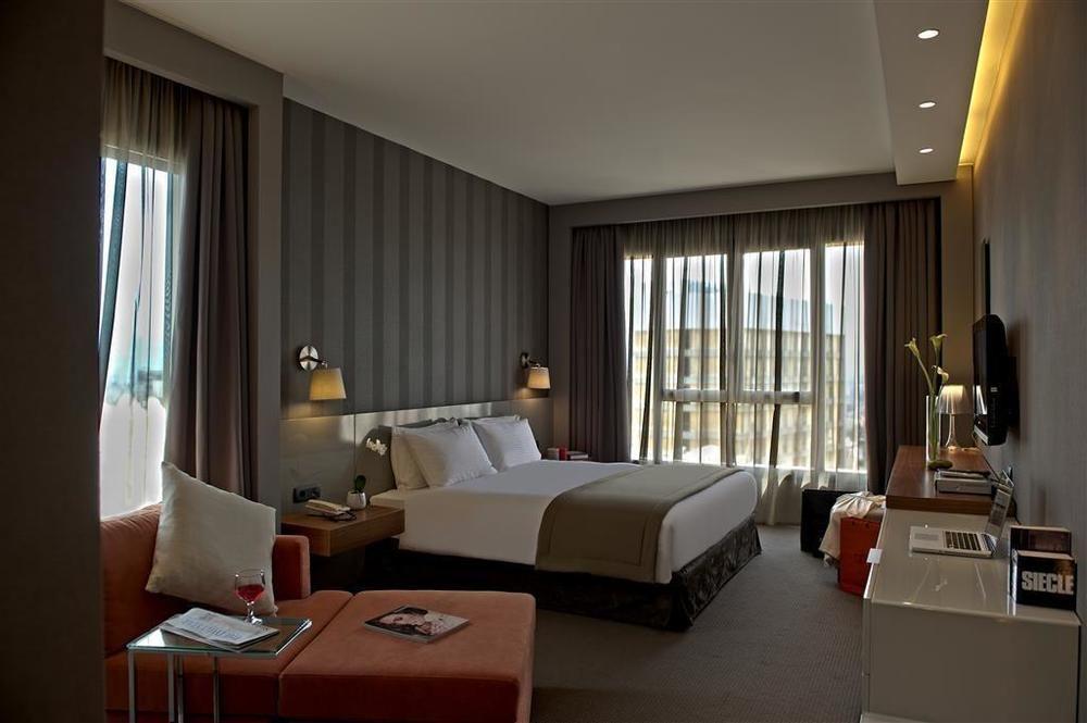 Caesar's Park Hotel